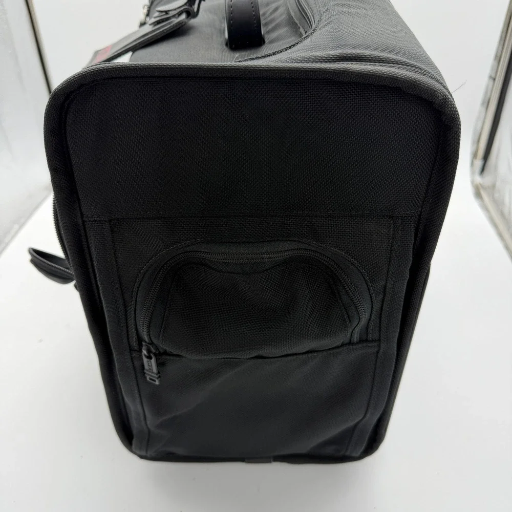Preowned Tumi Made in USA Black 18